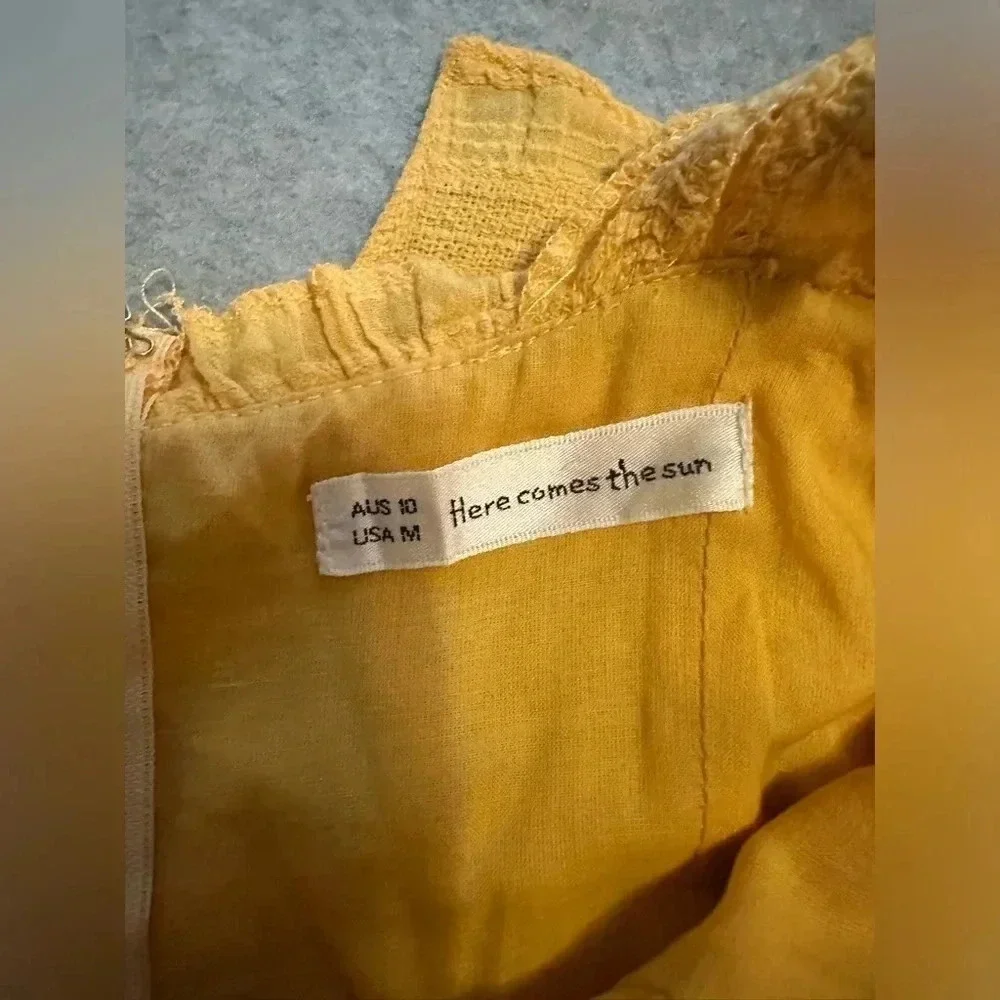 Here comes the sun mustard sleeveless dress size M - Picture 2 of 7